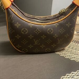 Louis Vuitton Women bag